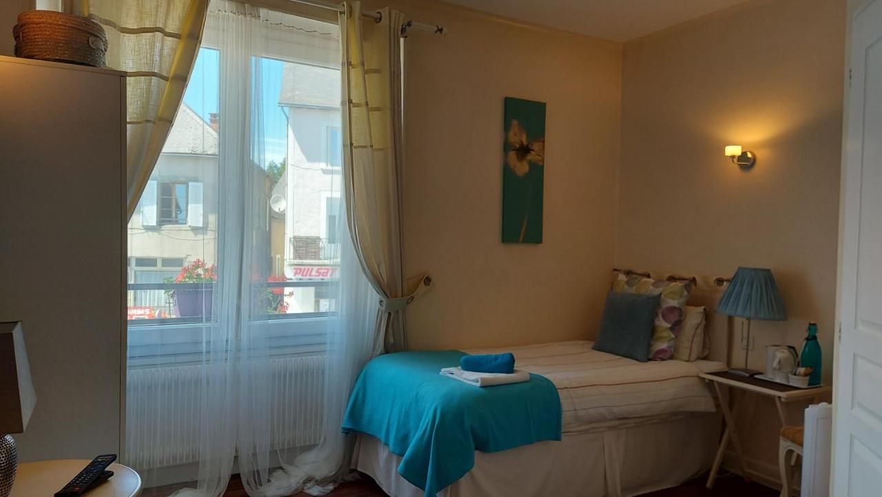 Le 7 Pompadour Hotel Arnac-Pompadour Luaran gambar