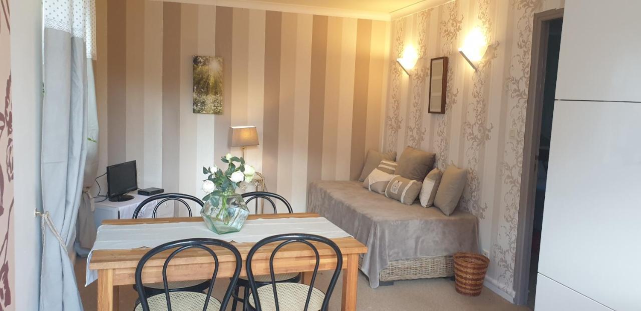 Le 7 Pompadour Hotel Arnac-Pompadour Luaran gambar