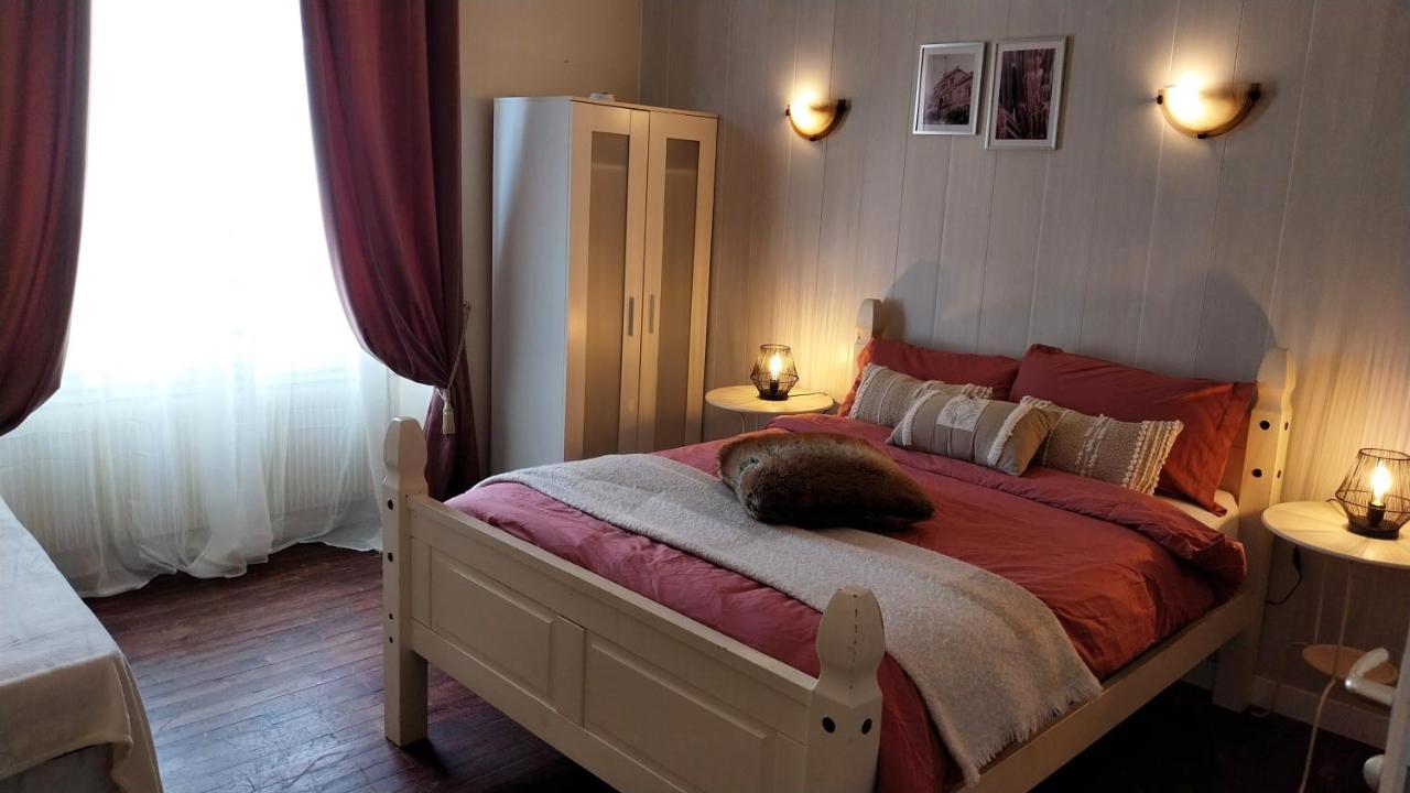 Le 7 Pompadour Hotel Arnac-Pompadour Luaran gambar